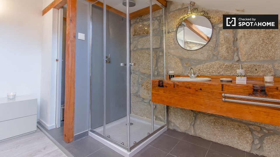 Apartment Porto, 2 beds, 80m² — photo 15
