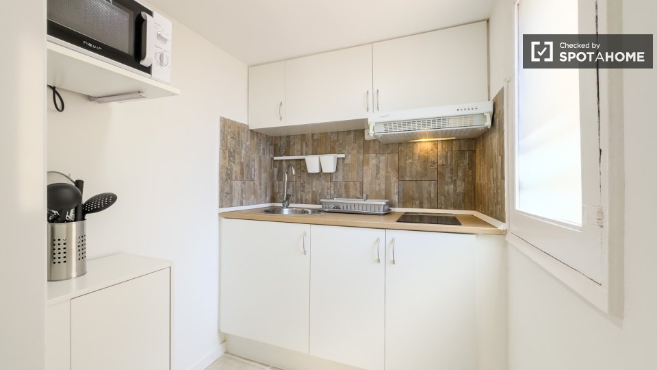 Double room Barcelona, 2 beds, 50m² — photo 26