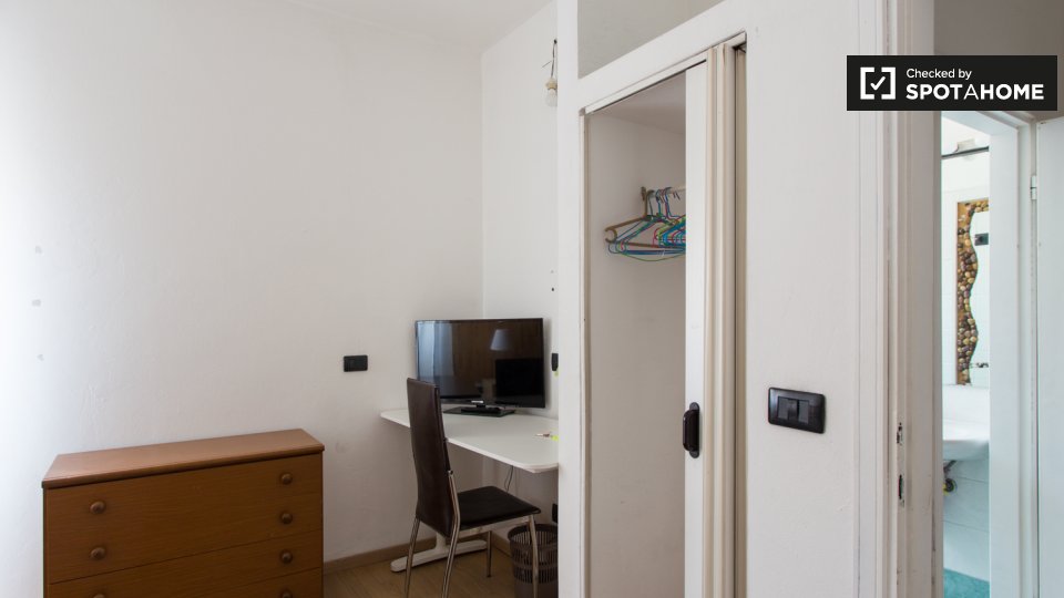 Double room Milan, 4 beds, 90m² — photo 9