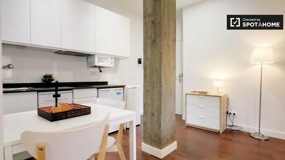 Apartment Madrid, 1 bed, 33m² — photo 12