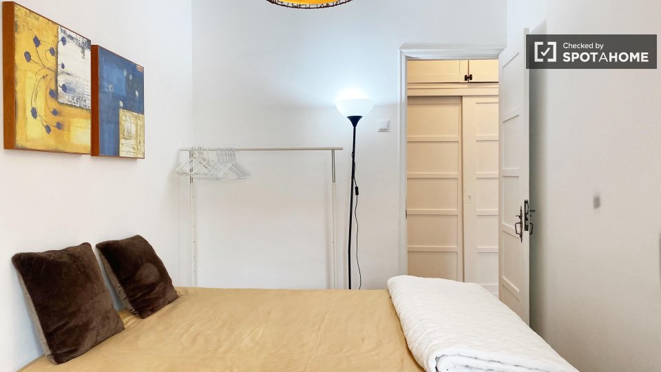 Apartment Lisbon, 2 beds — photo 9
