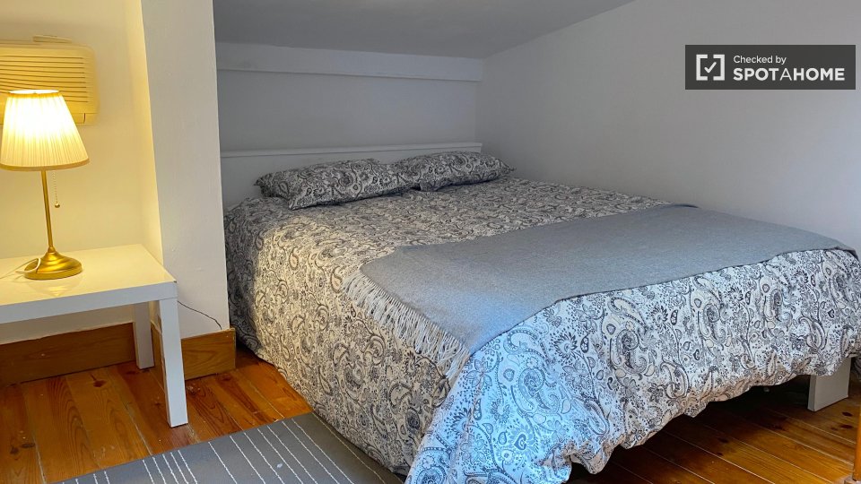 Apartment mono Lisbon — photo 15