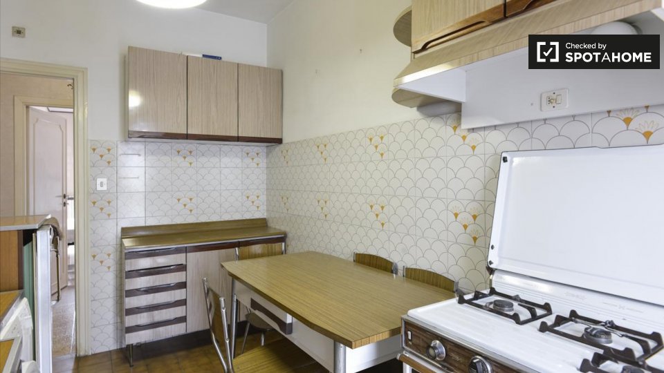 Double room Rome, 5 beds — photo 10
