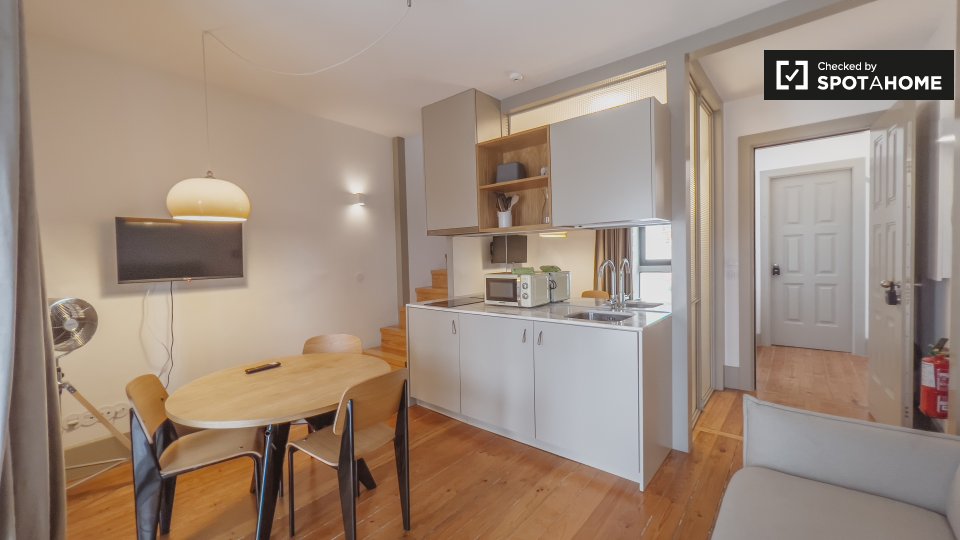 Apartment Porto, 1 bed, 35m² — photo 17
