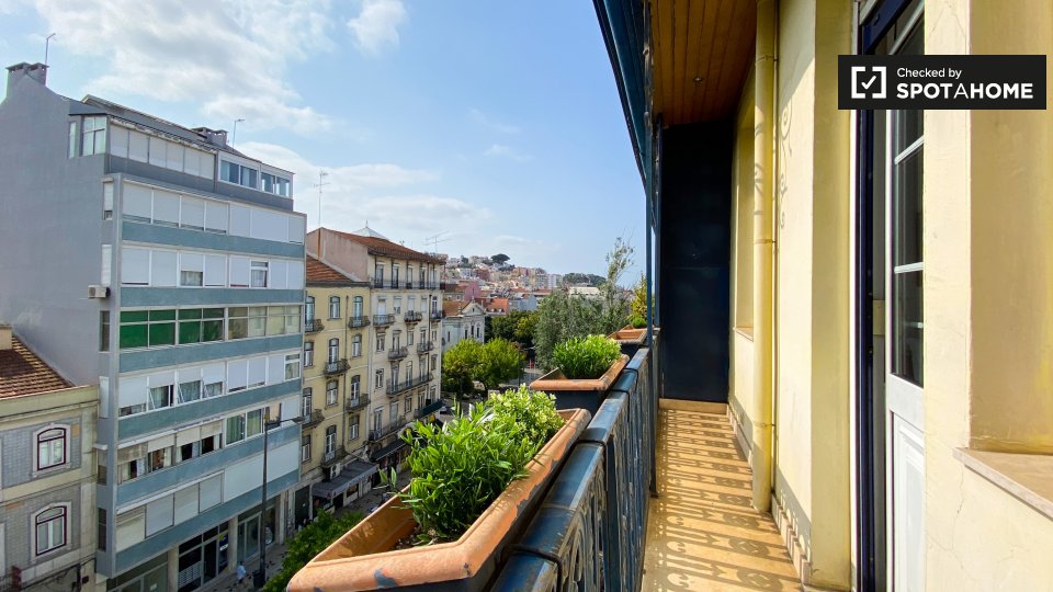 Apartment Lisbon, 3 beds — photo 14