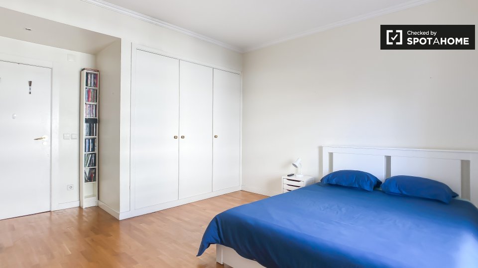 Apartment Lisbon, 3 beds — photo 19