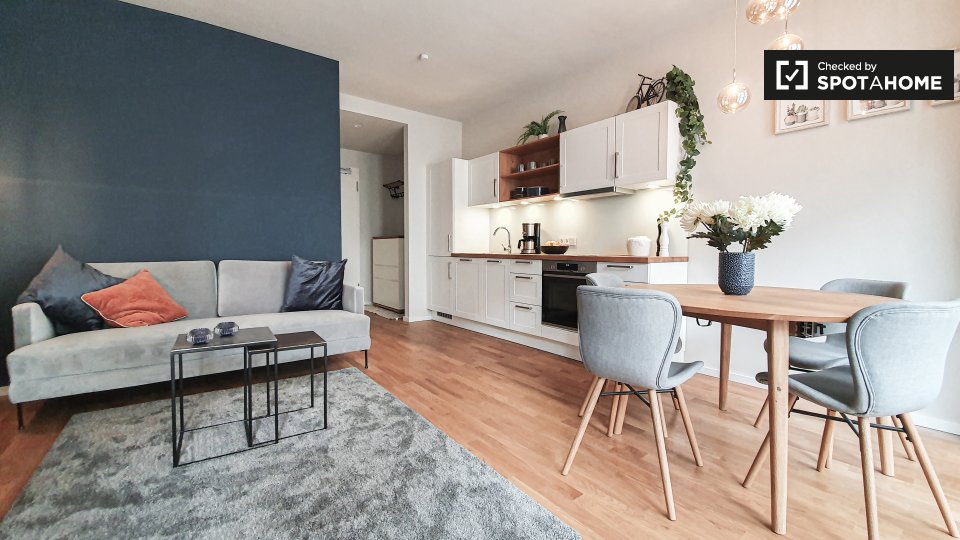 Apartment Berlin, 1 bed, 54m² — photo 8