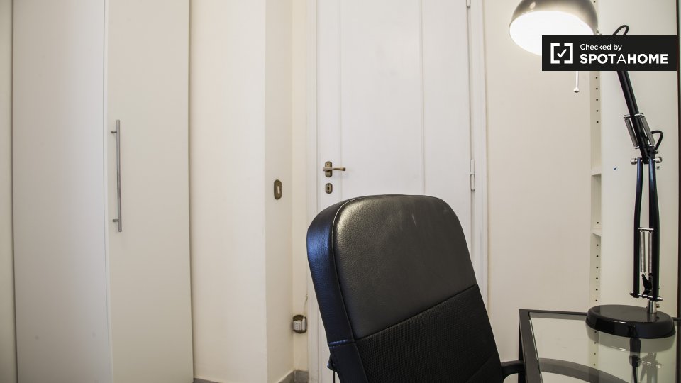 Double room Rome, 4 beds, 120m² — photo 4