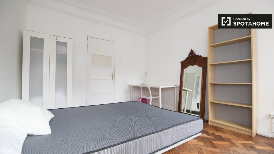 Double room Lisbon, 7 beds, 100m² — photo 19