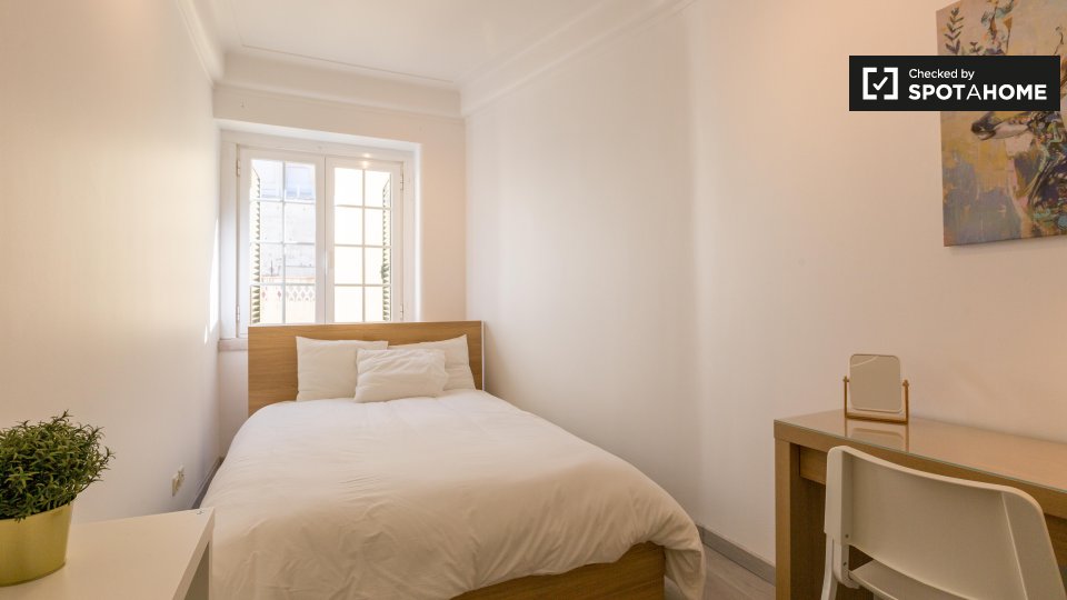 Double room Lisbon, 7 beds — photo 10