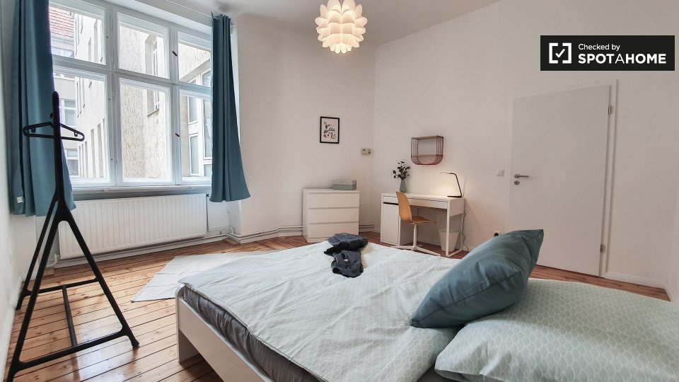 Double room Berlin, 3 beds — photo 8