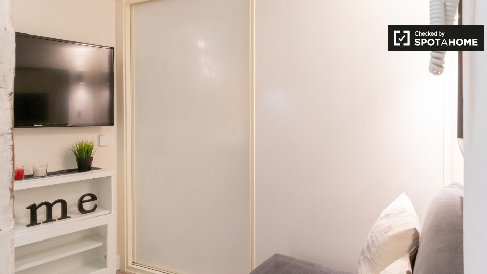 Apartment Madrid, 1 bed, 25m² — photo 4