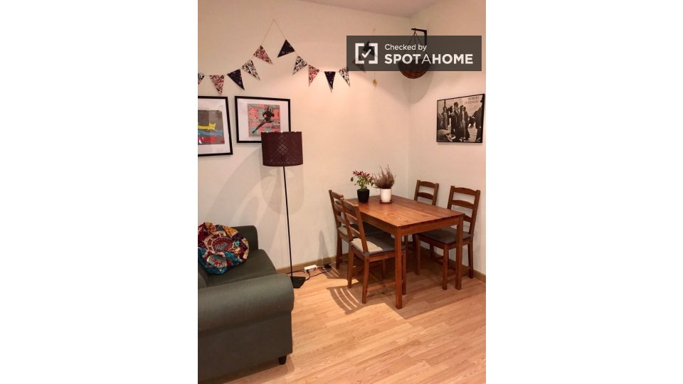 Double room Barcelona, 3 beds — photo 12