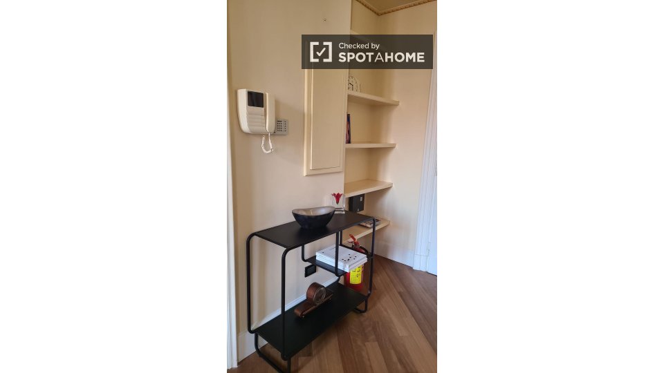 Apartment Rome, 2 beds — photo 8