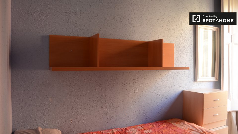 Double room Barcelona, 4 beds, 84m² — photo 1