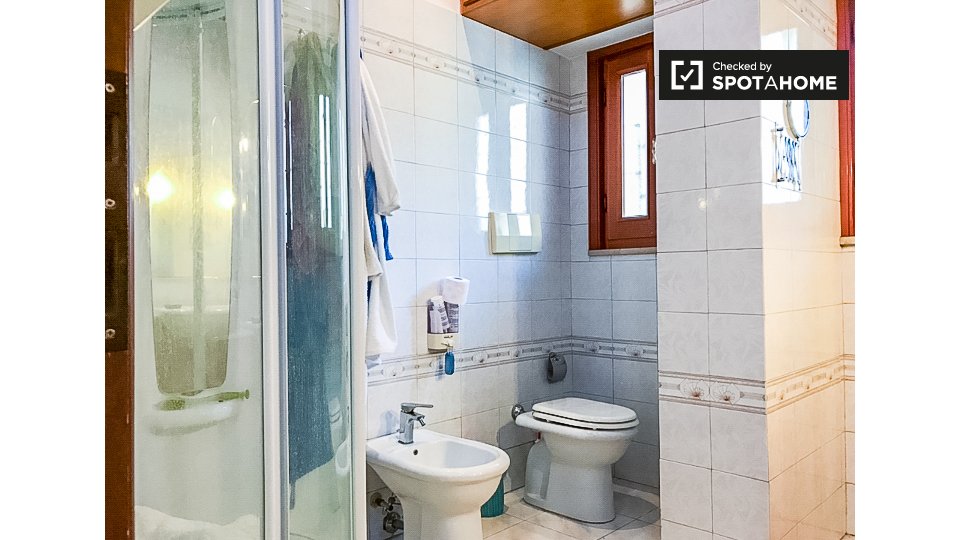 Double room Rome, 2 beds, 85m² — photo 4
