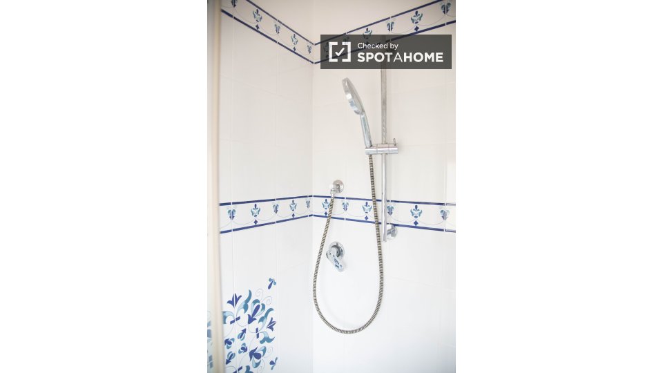 Double room Rome, 4 beds — photo 4