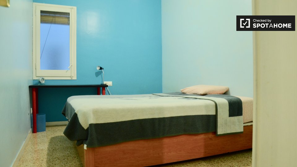 Double room Barcelona, 4 beds, 100m² — photo 15
