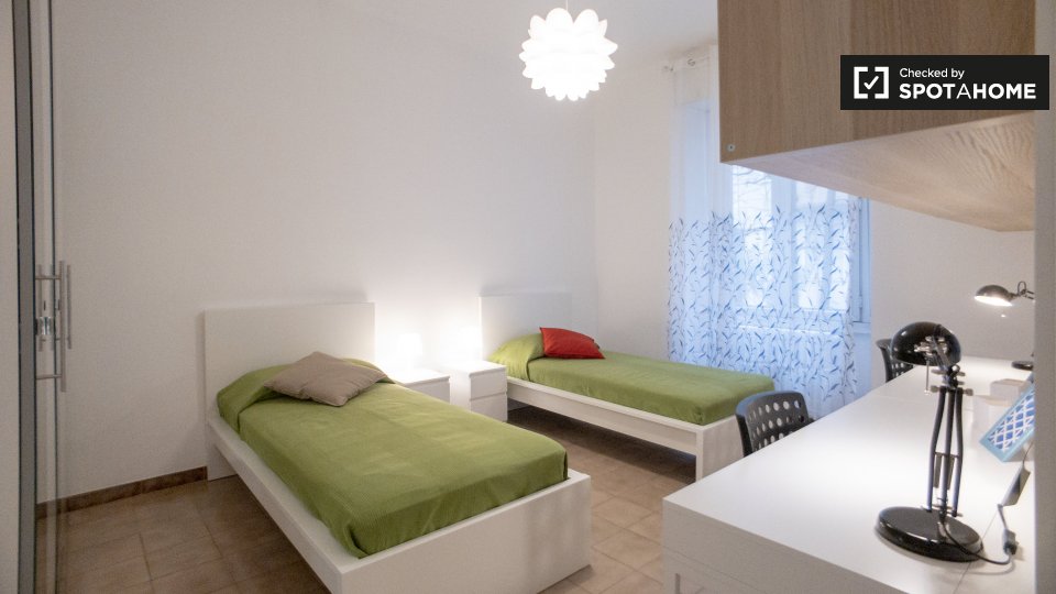 Double room Milan, 3 beds, 70m² — photo 1