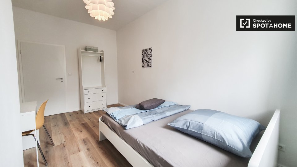 Room for rent in Berlin, Residenzstrae