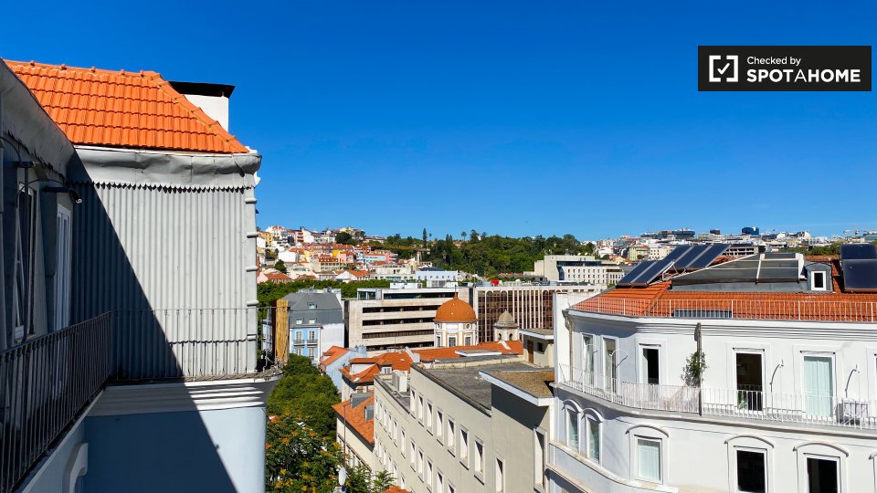 Apartment Lisbon, 1 bed — photo 13