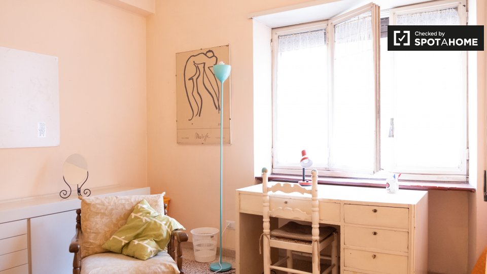 Double room Rome, 5 beds — photo 4