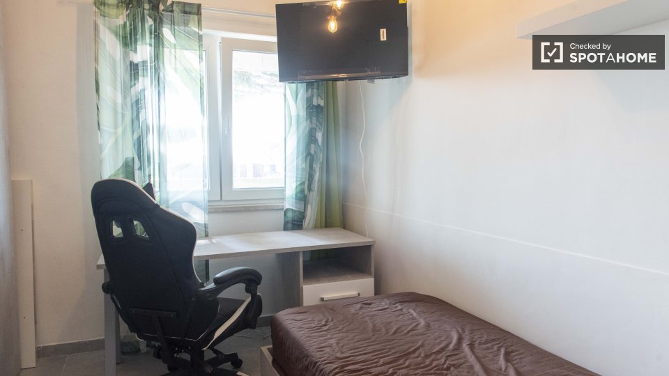 Double room Rome, 5 beds — photo 13