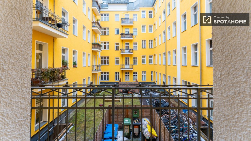 Apartment Berlin, 2 beds, 72m² — photo 7