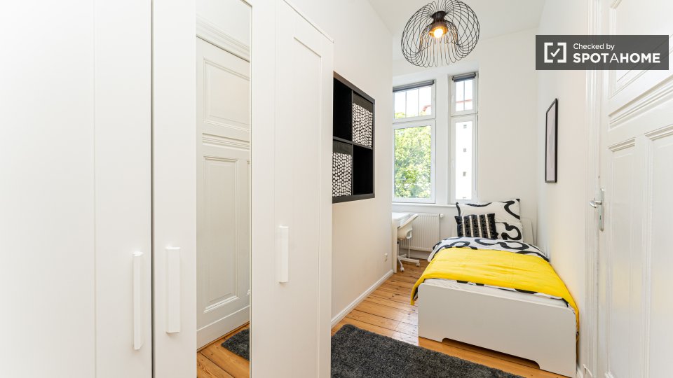 Double room Berlin, 8 beds, 141m² — photo 9