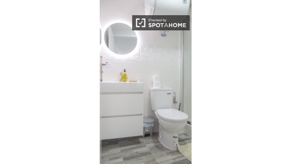 Apartment Madrid, 1 bed — photo 2