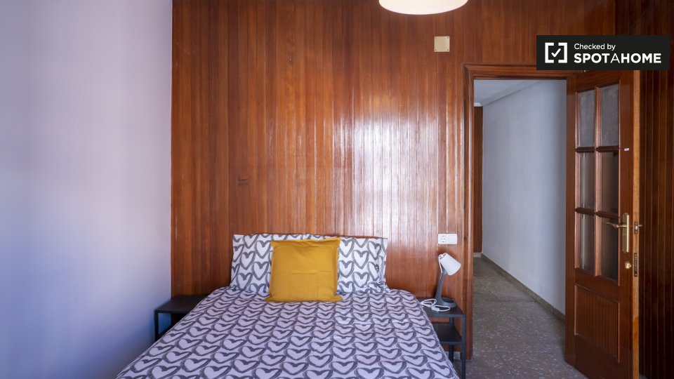 Double room Valencia, 6 beds — photo 19
