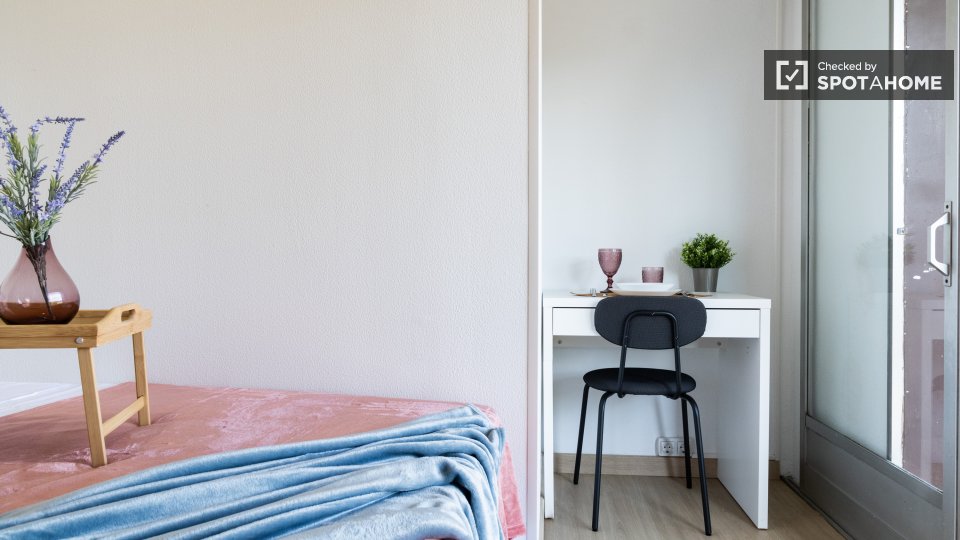 Double room Madrid, 4 beds — photo 19