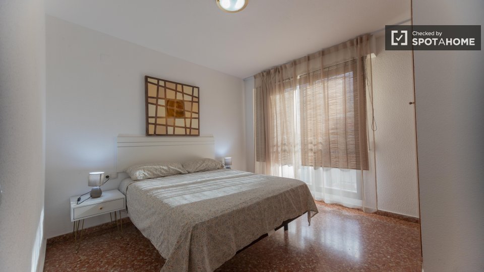 Apartment Valencia, 2 beds, 65m² — photo 26