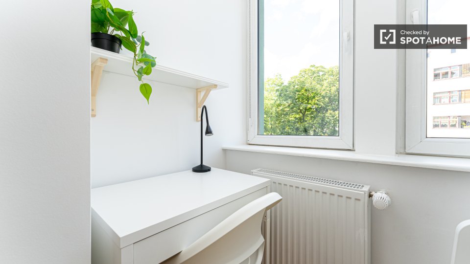 Double room Berlin, 8 beds, 141m² — photo 17