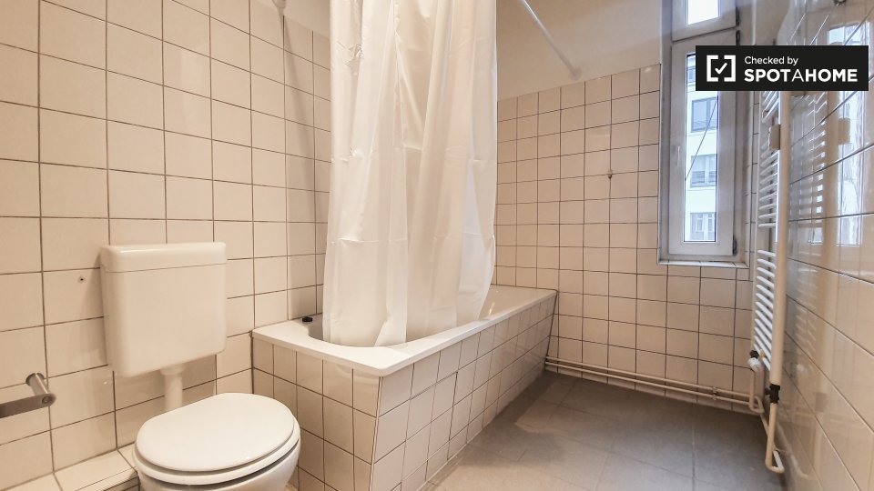 Double room Berlin, 3 beds — photo 11