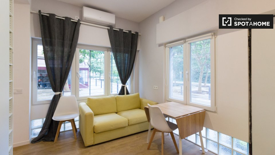 Apartment mono Barcelona, 22m² — photo 4