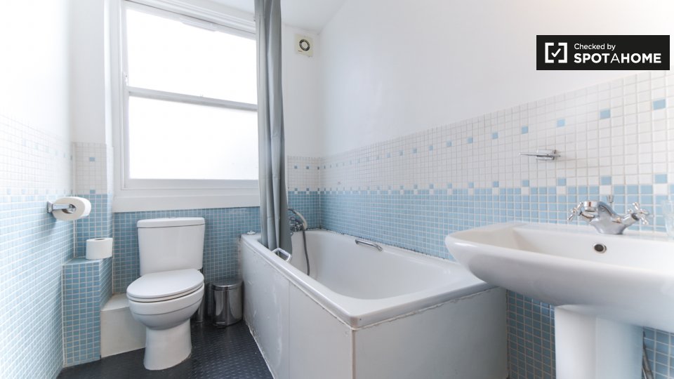 Apartment London, 2 beds, 70m² — photo 17