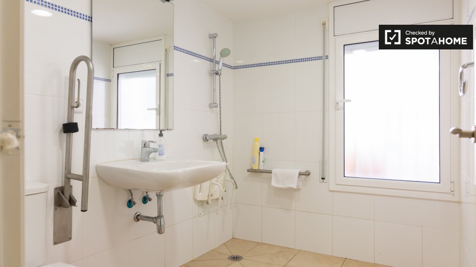 Camera doppia Barcellona, 9 camere — foto 11