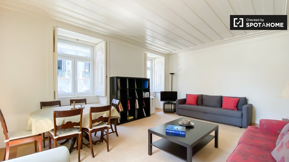 Apartment Lisbon, 2 beds — photo 2