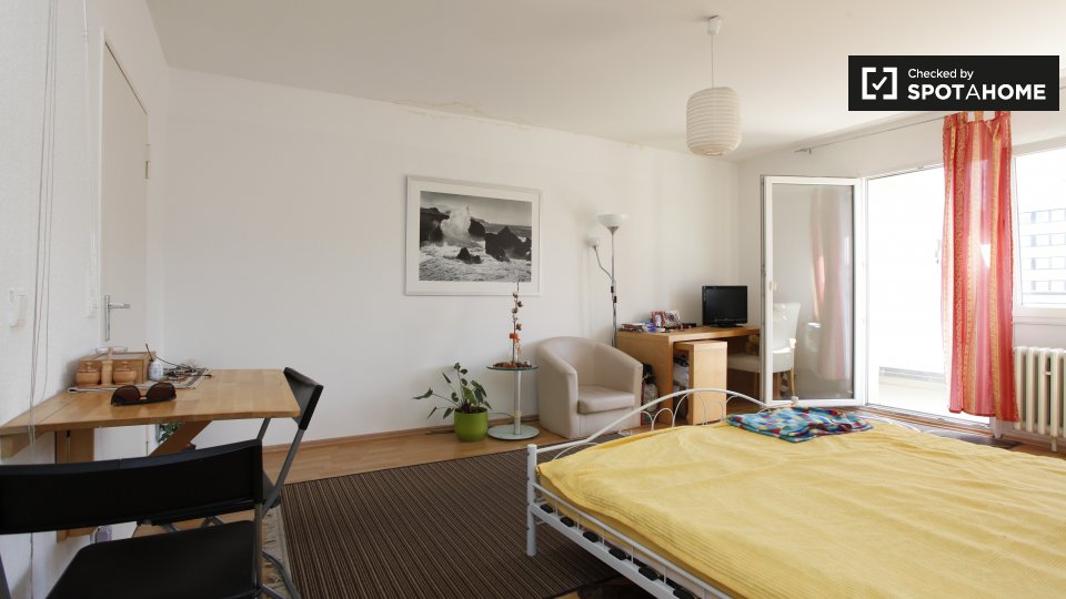Apartment mono Berlin, 44m² — photo 2