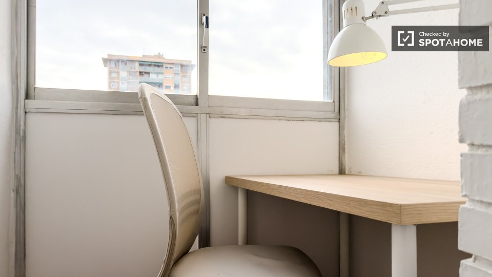 Double room Barcelona, 4 beds — photo 9