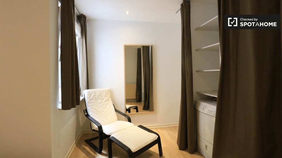 Apartment Brussels, 1 bed, 55m² — photo 11