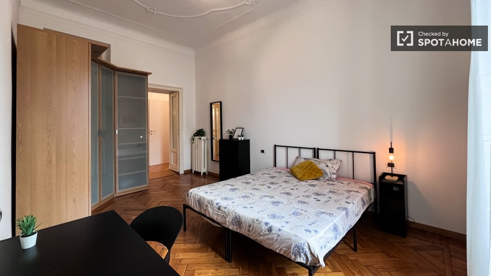 Double room Milan, 5 beds — photo 4
