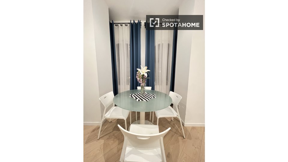 Apartment mono Madrid, 22m² — photo 38