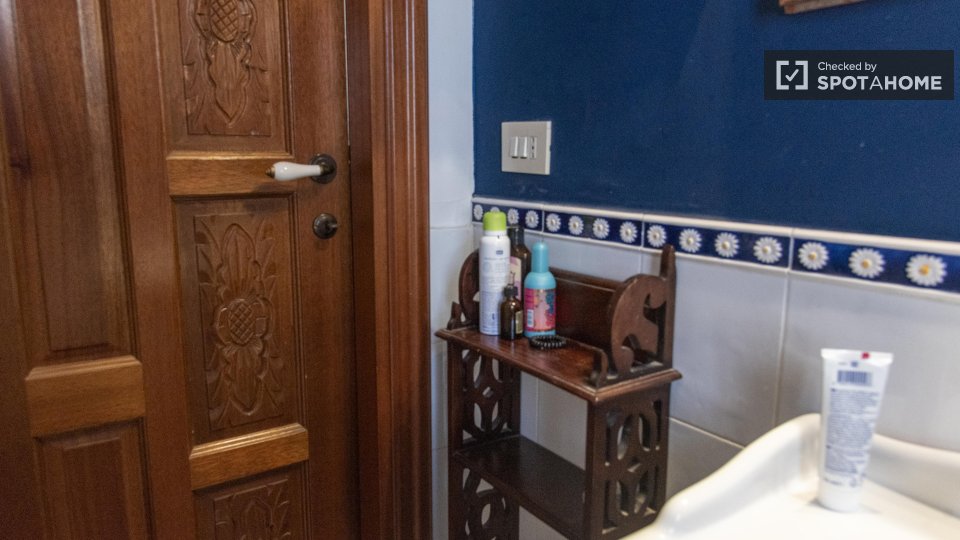 Apartment Rome, 1 bed — photo 35