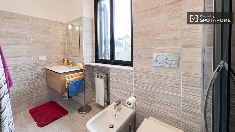 Double room Milan, 4 beds — photo 35