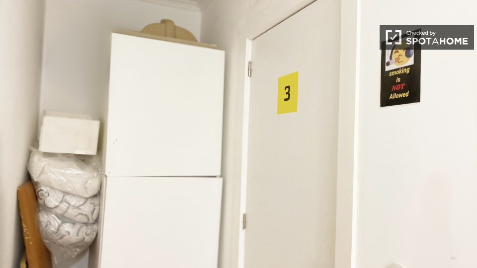 Double room Lisbon, 6 beds — photo 10