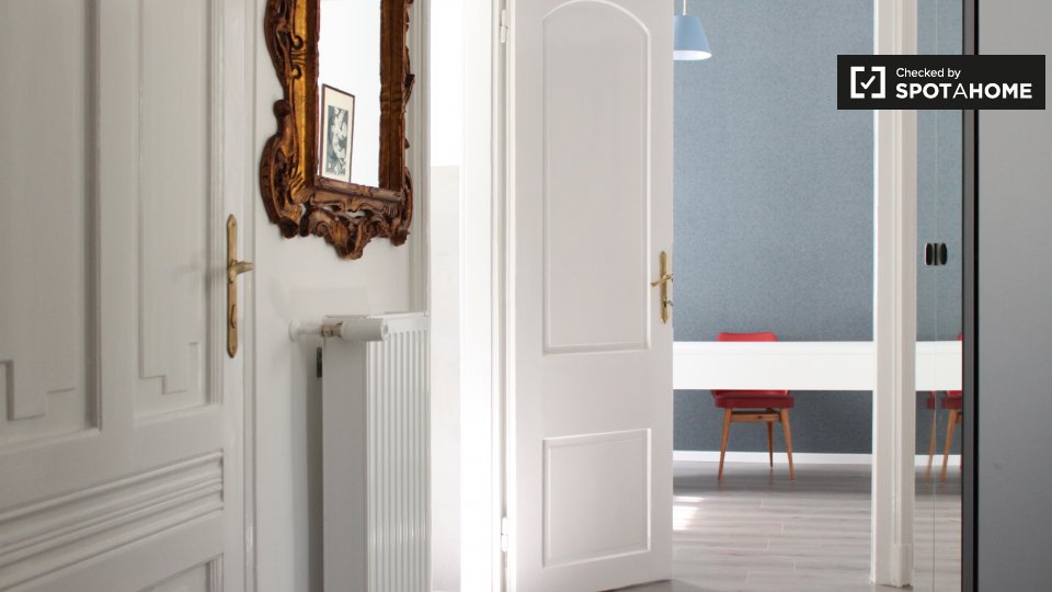 Apartment Budapest, 2 beds, 51m² — photo 4
