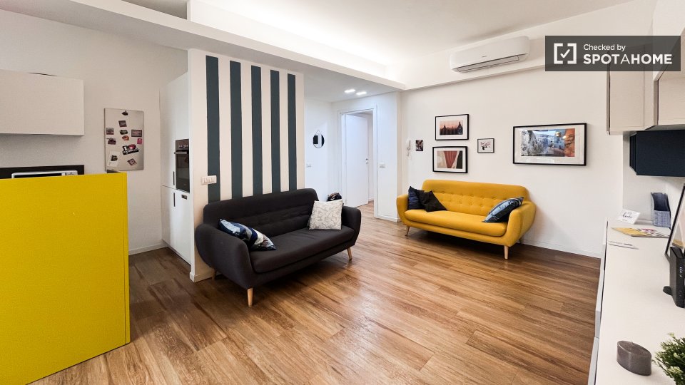 Double room Milan, 2 beds, 65m² — photo 4