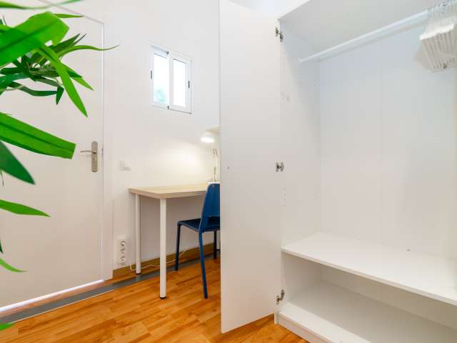 1 room of 23m² in Barcelona photo 15